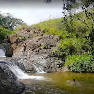  Villa Del Rio Farm River